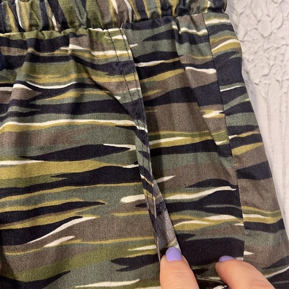 Madewell Camouflage pull on Shorts size XS - Picture 4 of 8